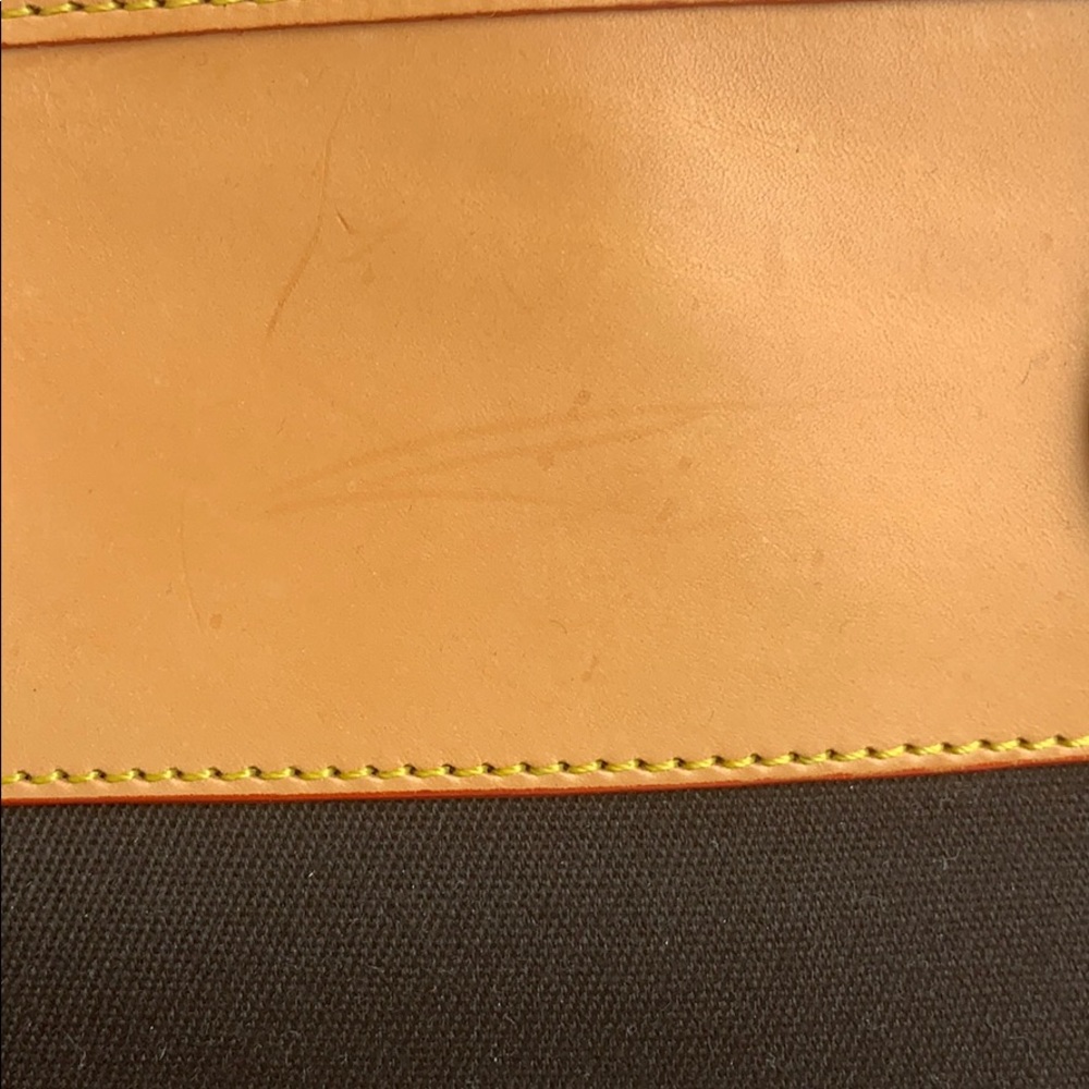 Dooney & Bourke Handbag with crossbody strap - Picture 6 of 15